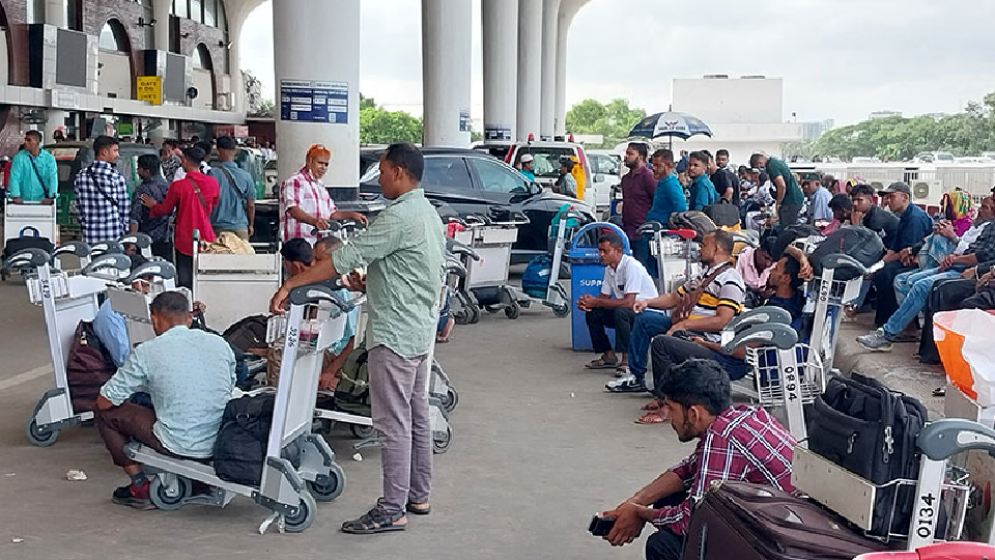 মালয়েশিয়ায় যেতে না পারার দায় রিক্রুটিং এজেন্সির: মন্ত্রণালয়