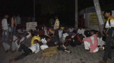 ভারত-পাকিস্তান সীমান্ত উত্তেজনায় অভিবাসী শ্রমিকদের প্রস্থান