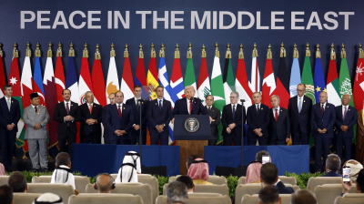 গাজা পুনর্গঠনের উদ্যোগে মুসলিম দেশগুলোর প্রশংসায় ট্রাম্প