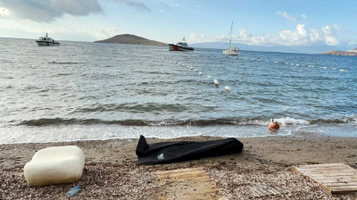 তুরস্ক উপকূলে অভিবাসীবাহী নৌকাডুবি, ১৪ জনের মৃত্যু