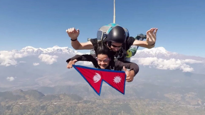 নেপালের পোখারায় নিয়মিত স্কাইডাইভিং চালুর উদ্যোগ