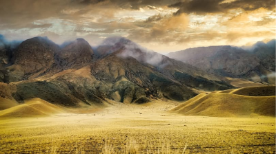 পামির মালভূমি: বিশ্বের ছাদে ভ্রমণের অভিজ্ঞতা