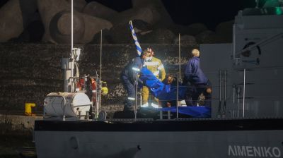 গ্রিস উপকূলে অভিবাসীবাহী নৌকাডুবিতে ১৮ জনের মৃত্যু