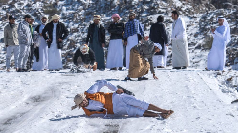 আমিরাতে কি বরফ পড়তে পারে?