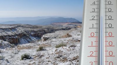 ওমানের জাবেল শামসে তাপমাত্রা মাইনাস ২ ডিগ্রি