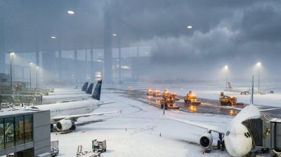 তুষারঝড়ে অচল ভিয়েনা বিমানবন্দর