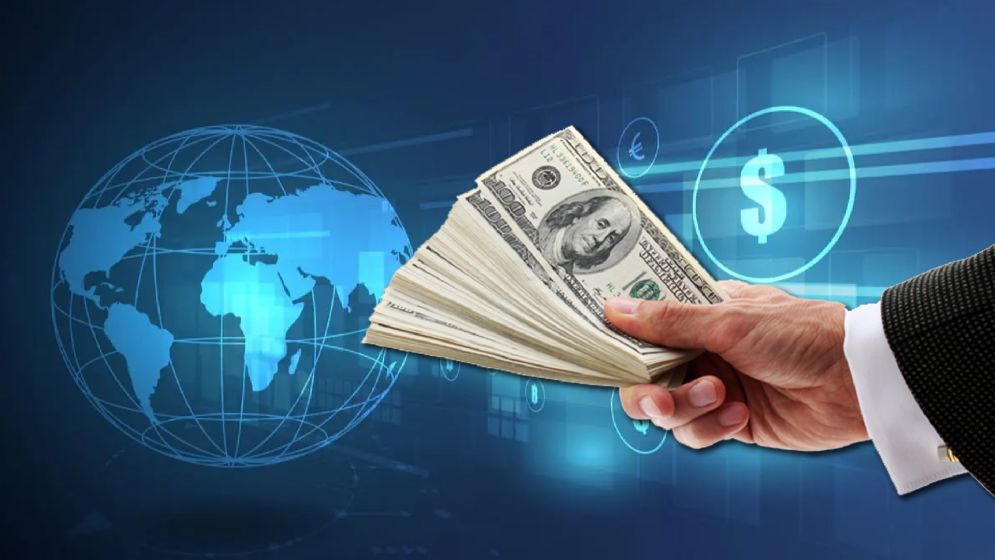 প্রবাসীরা কেন হুন্ডিতে টাকা পাঠান?