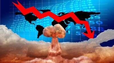 বিশ্ব অর্থনীতিতে ঘনিয়ে আসছে মহাবিপর্যয়