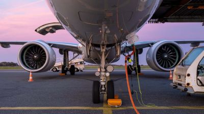 বেড়েছে জেট ফুয়েলের দাম; বিমান ভাড়া বাড়ার আশঙ্কা