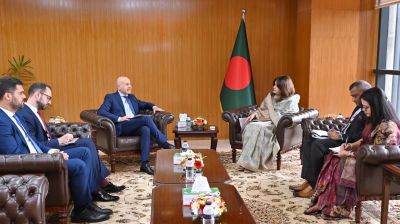 ইতালিতে অবৈধ প্রবাসীদের বৈধ করতে পররাষ্ট্র প্রতিমন্ত্রীর অনুরোধ