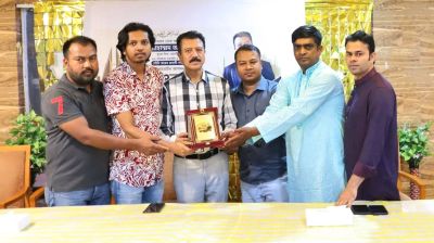 বাহরাইনে সংবর্ধনা পেলেন সৌদির প্রবাসী সাংবাদিক আবুল বশির