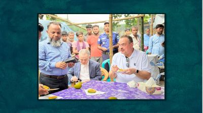 রাজশাহীর বানেশ্বর হাটে আমের খোঁজে মার্কিন রাষ্ট্রদূত