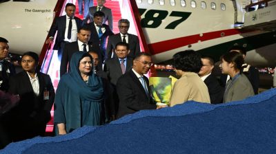 পাঁচ দিনের চীন সফর শুরু প্রধানমন্ত্রীর