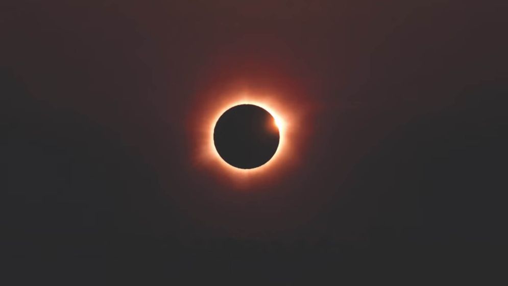 ৭৫ বছর পর সৌদির আকাশে পূর্ণ সূর্যগ্রহণ