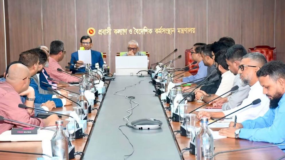 আমিরাতে প্রবাসীদের ভিসা বাতিলের কারণ জানতে পারেনি সরকার