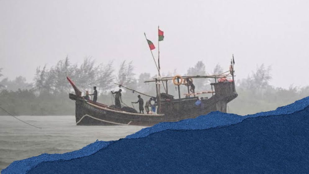টেকনাফে রোহিঙ্গাবাহী নৌকাডুবি, নিহত দুইজন